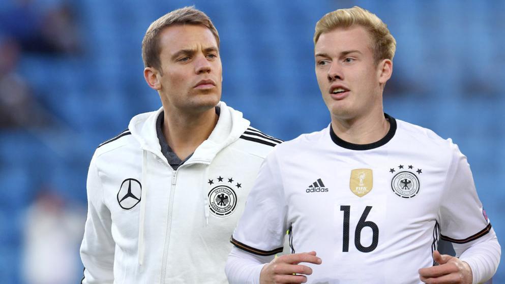 中表现更为 中表现更为