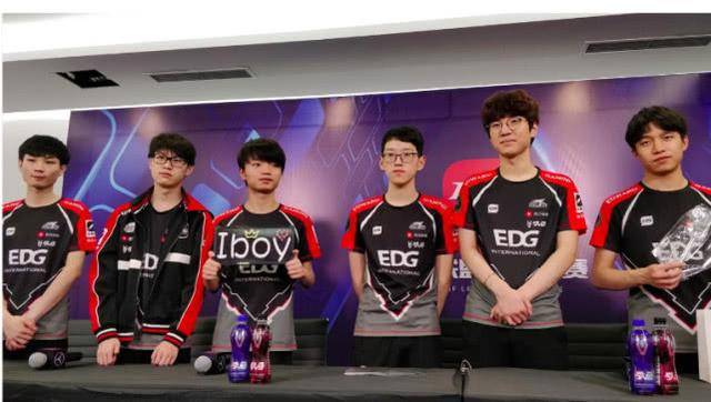 性不言而喻 性不言而喻