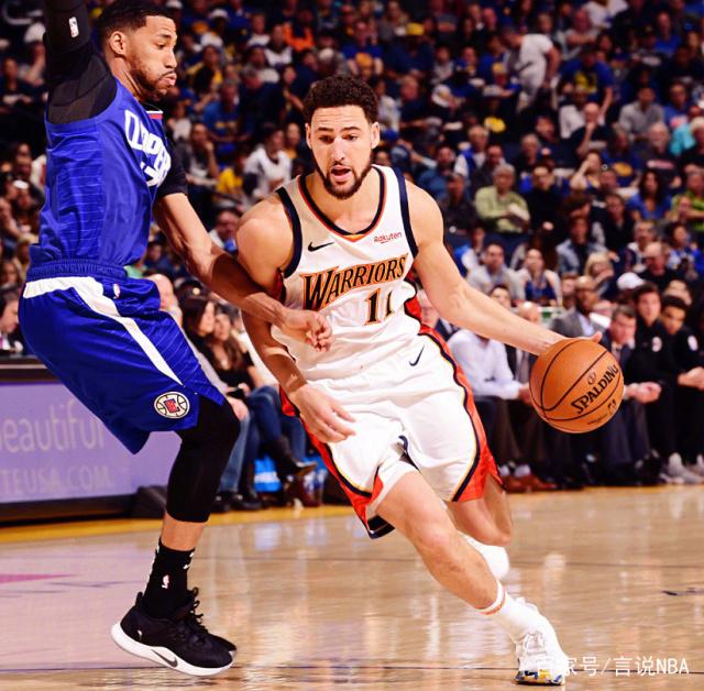 一时间喧嚣 一时间喧嚣