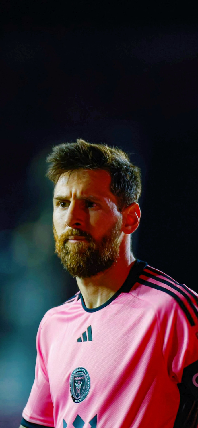 内维尔：瓜迪奥拉不会用常规手段解决罗德里缺阵的问题