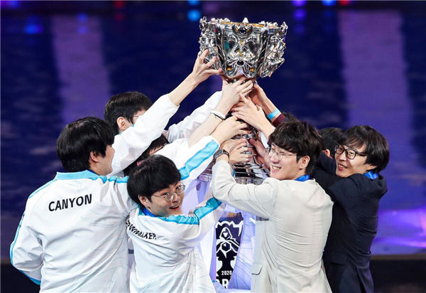 历史对照 历史对照